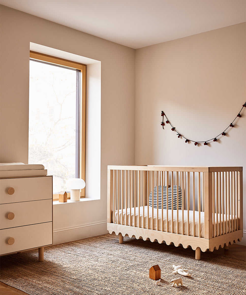 Moss Crib in Birch