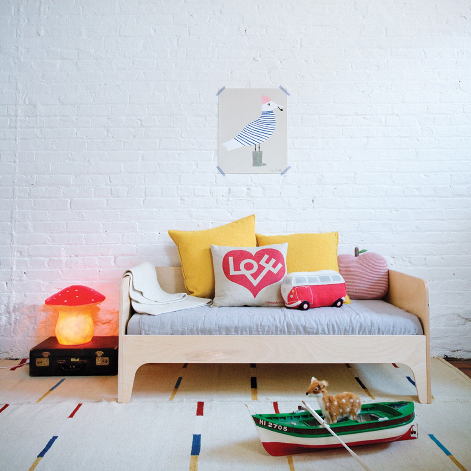 Shop Oeuf Canada Modern Toddler & Kids Perch Toddler Bed Room Setting